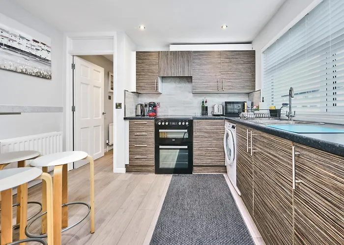 3 Princess Yellow - Portrush By The Sea